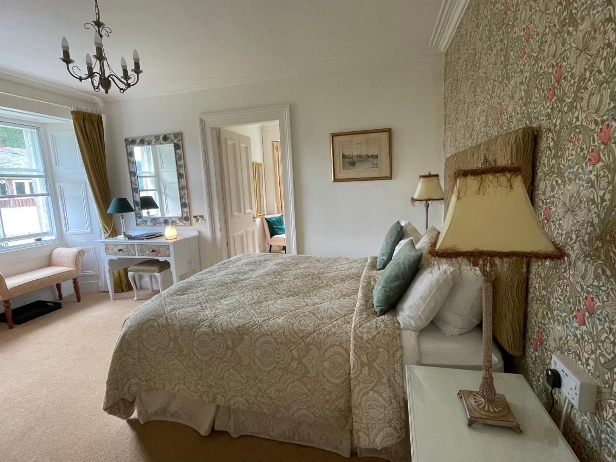 Thistle House Country house *