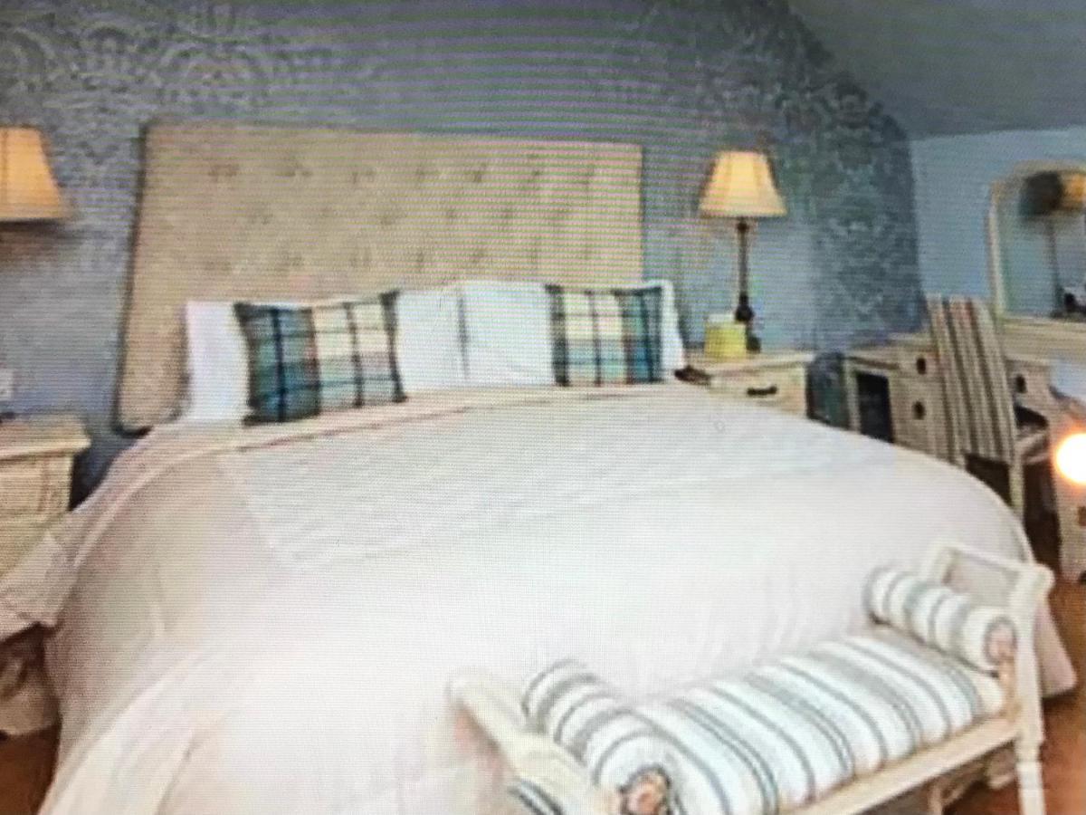Thistle House
